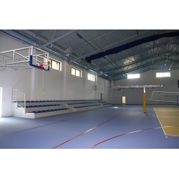 Trybuna zsuwana teleskopowo - siedziska plastikowe