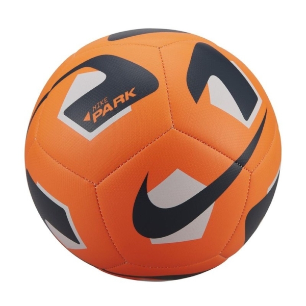 Lopta Nike Park, veľkosť 5, oranžová a biela farba Lopta Nike Park, veľkosť 5, oranžová a biela farba