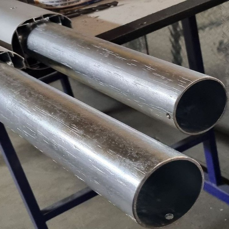 Hliníkové stĺpiky na volejbal, turnajové, oválny profil 120x100 mm s adaptérom