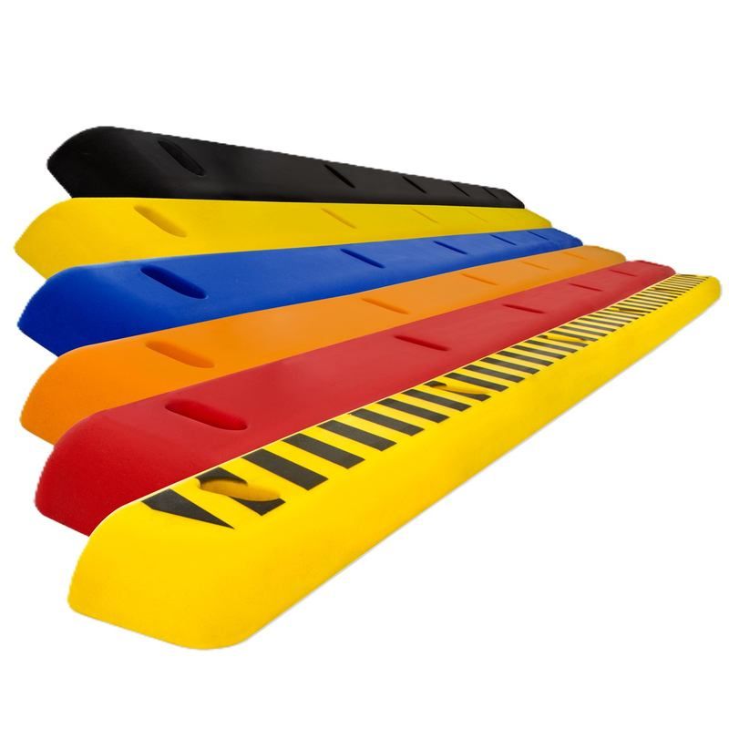 Krycia lišta na stenu systému EWS. Rozmery 40x100x2000 mm