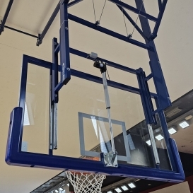 Nastavenie výšky basketbalových dosiek